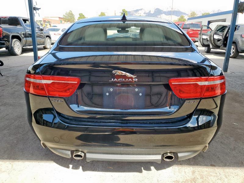  JAGUAR XE 2019 Czarny