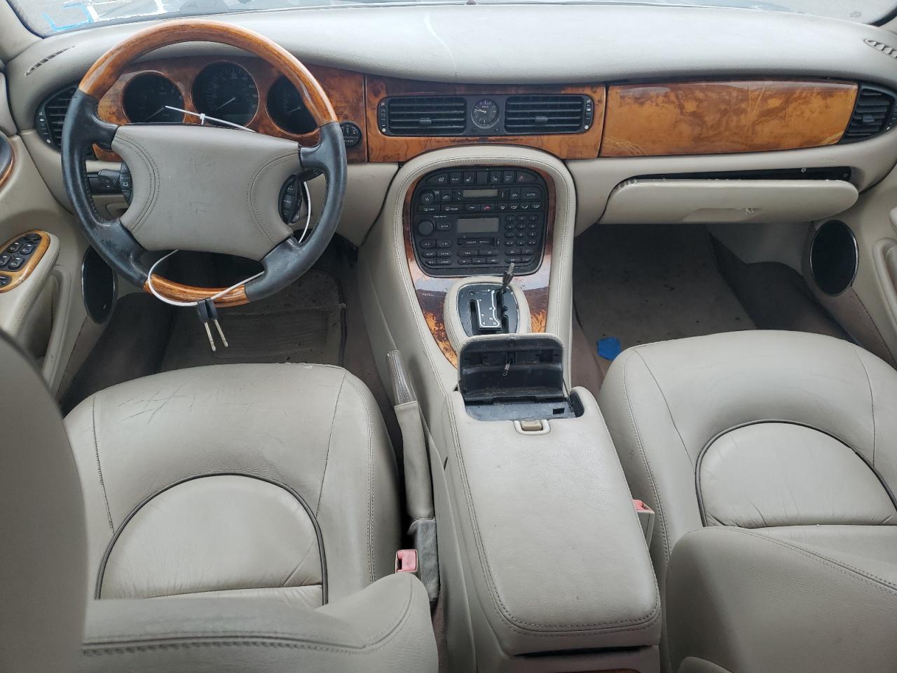 1999 Jaguar Xj8 VIN: SAJHX1043XC857446 Lot: 67532365