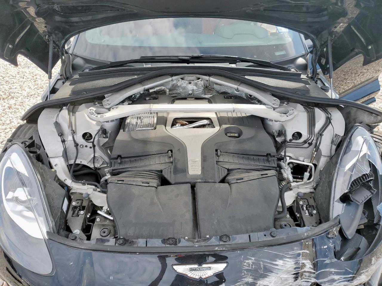 SD7VUJBW0PTV06339 2023 Aston Martin Dbx 707