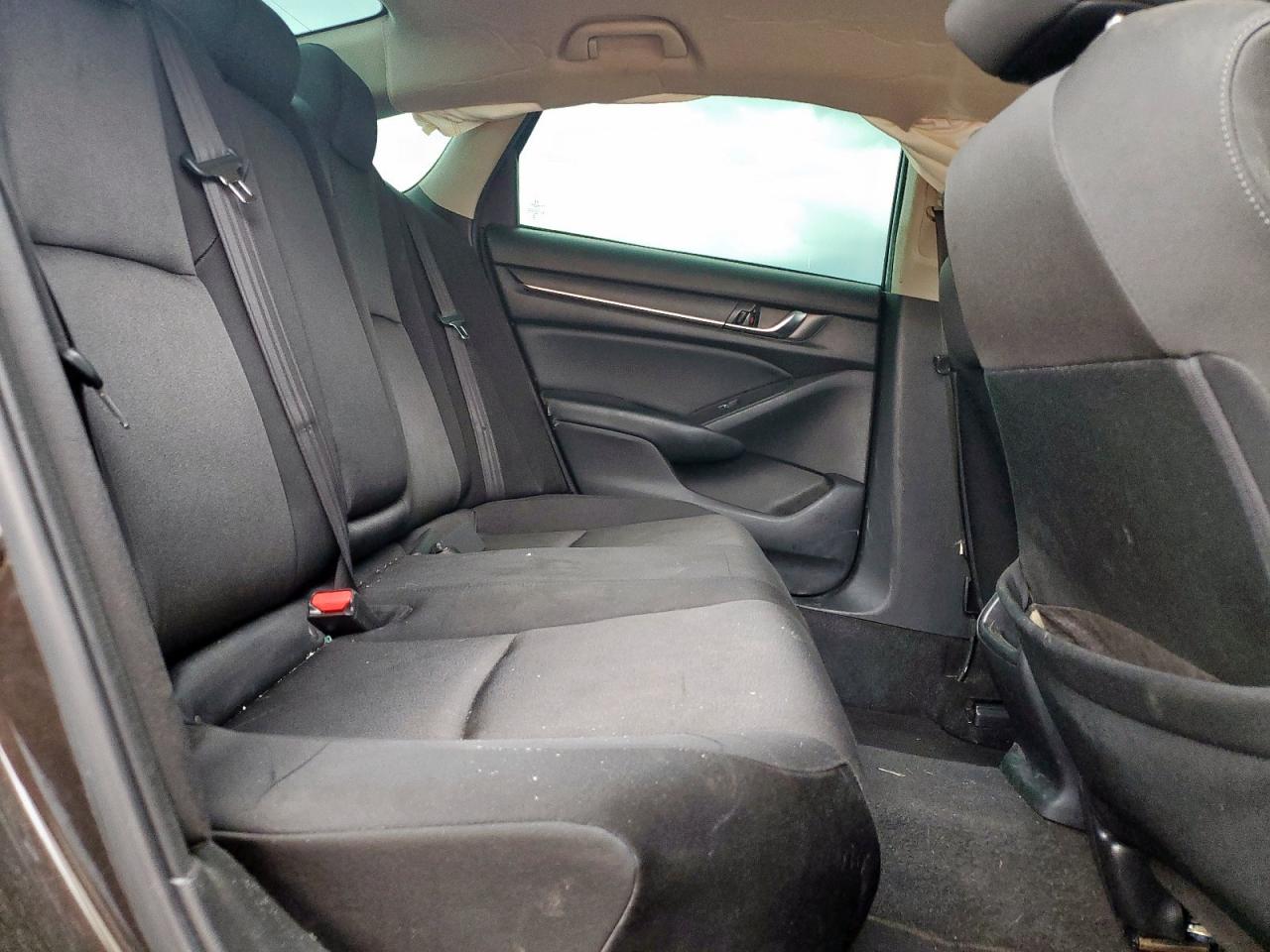 2018 Honda Accord Lx VIN: 1HGCV1F16JA136439 Lot: 69873685