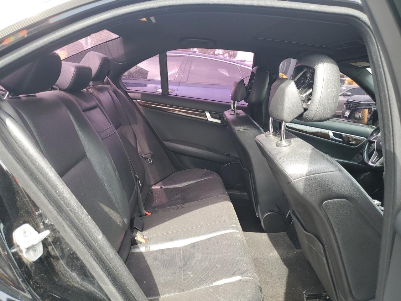 2014 Mercedes-Benz C 250 VIN: WDDGF4HB9EA954554 Lot: 69973735