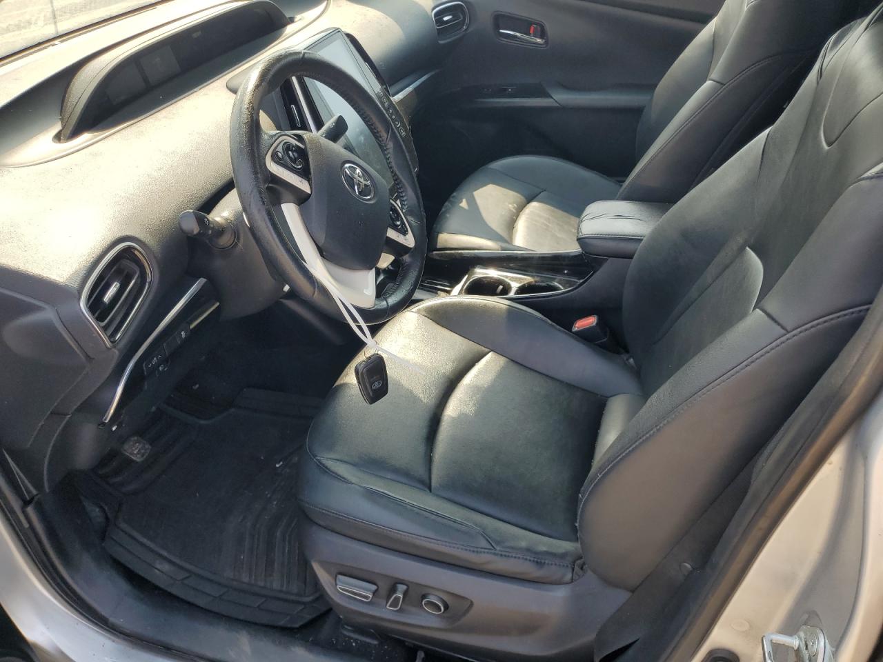 2017 Toyota Prius Prime VIN: JTDKARFP3H3006013 Lot: 70230365