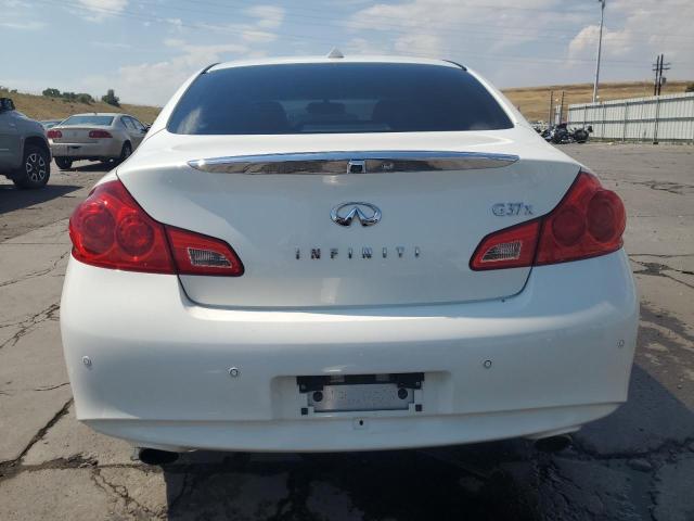  INFINITI G37 2013 Biały