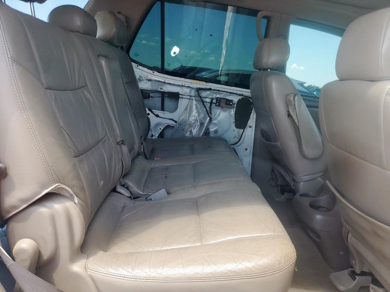 2004 Toyota Sequoia Limited VIN: 5TDZT38A74S214788 Lot: 70366815