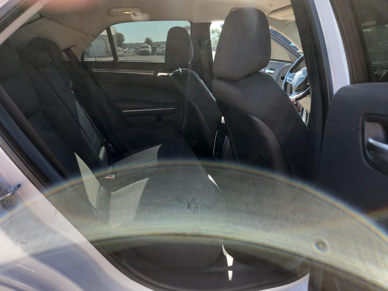 2019 Chrysler 300 Touring VIN: 2C3CCAAG9KH564917 Lot: 70262185