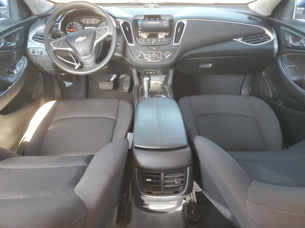 2019 Chevrolet Malibu Lt VIN: 1G1ZD5ST5KF167804 Lot: 68248745