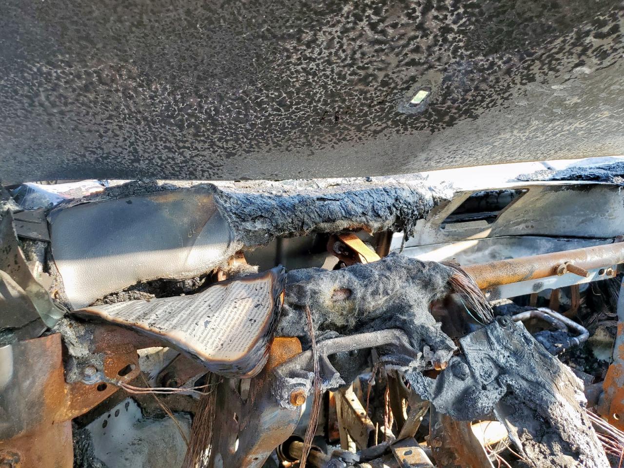 2017 Ford Focus Se VIN: 1FADP3F24HL347337 Lot: 70667655