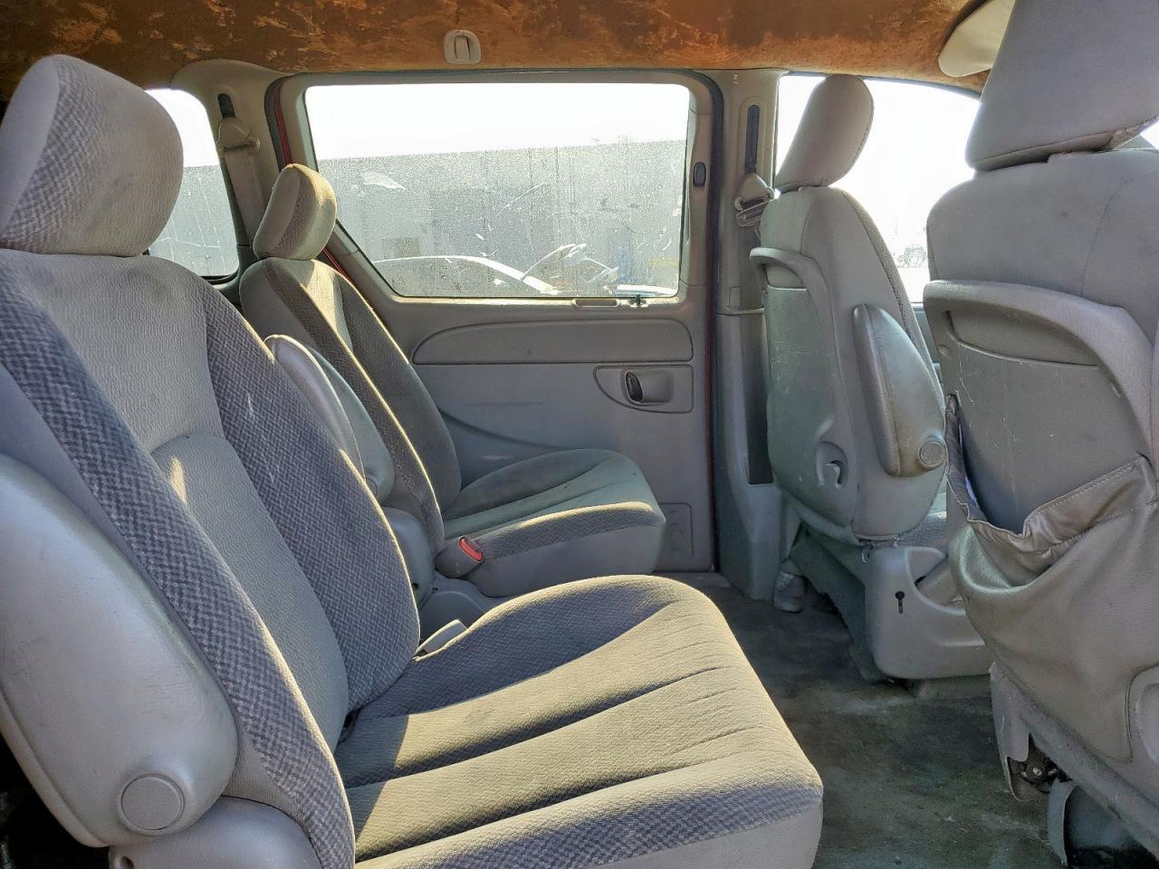 2004 Dodge Caravan Sxt VIN: 1D4GP45R84B576599 Lot: 70283435