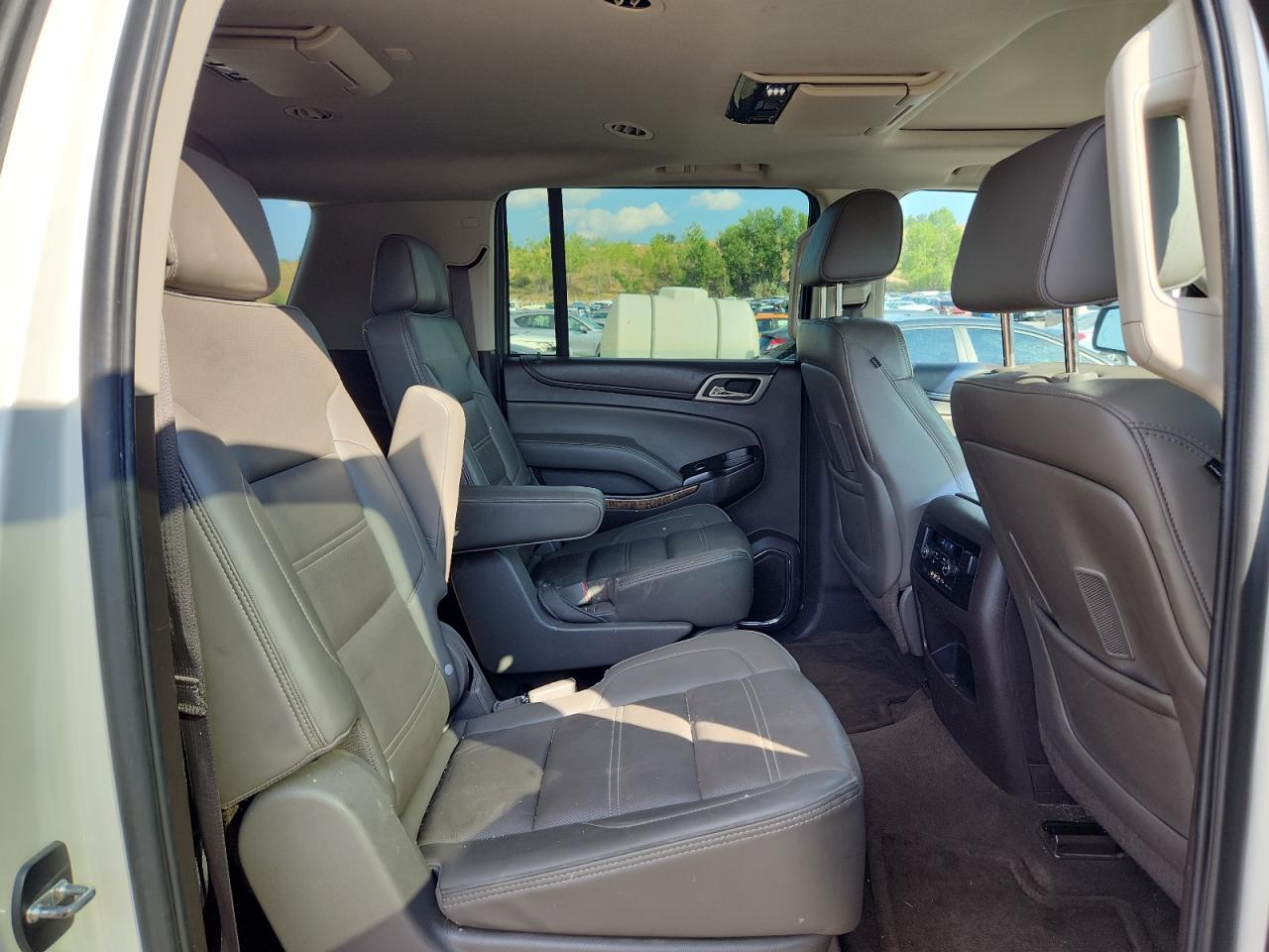 2015 GMC Yukon Xl Denali VIN: 1GKS2JKJXFR690539 Lot: 69418735
