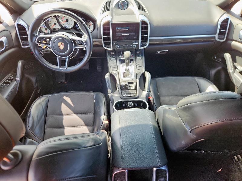  PORSCHE CAYENNE 2017 Czarny