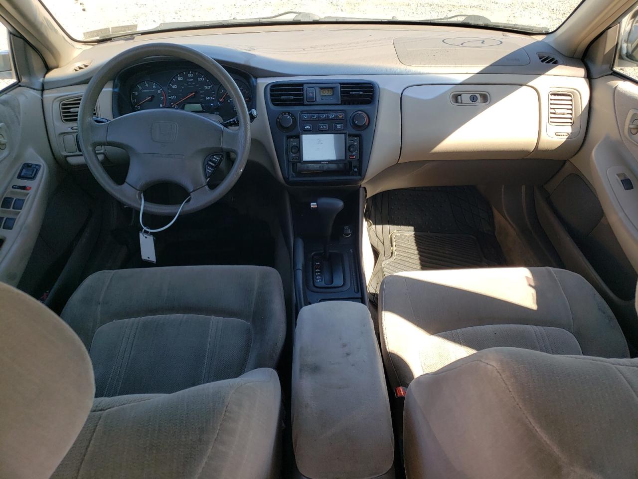 2000 Honda Accord Lx VIN: 1HGCG6650YA089106 Lot: 69727335