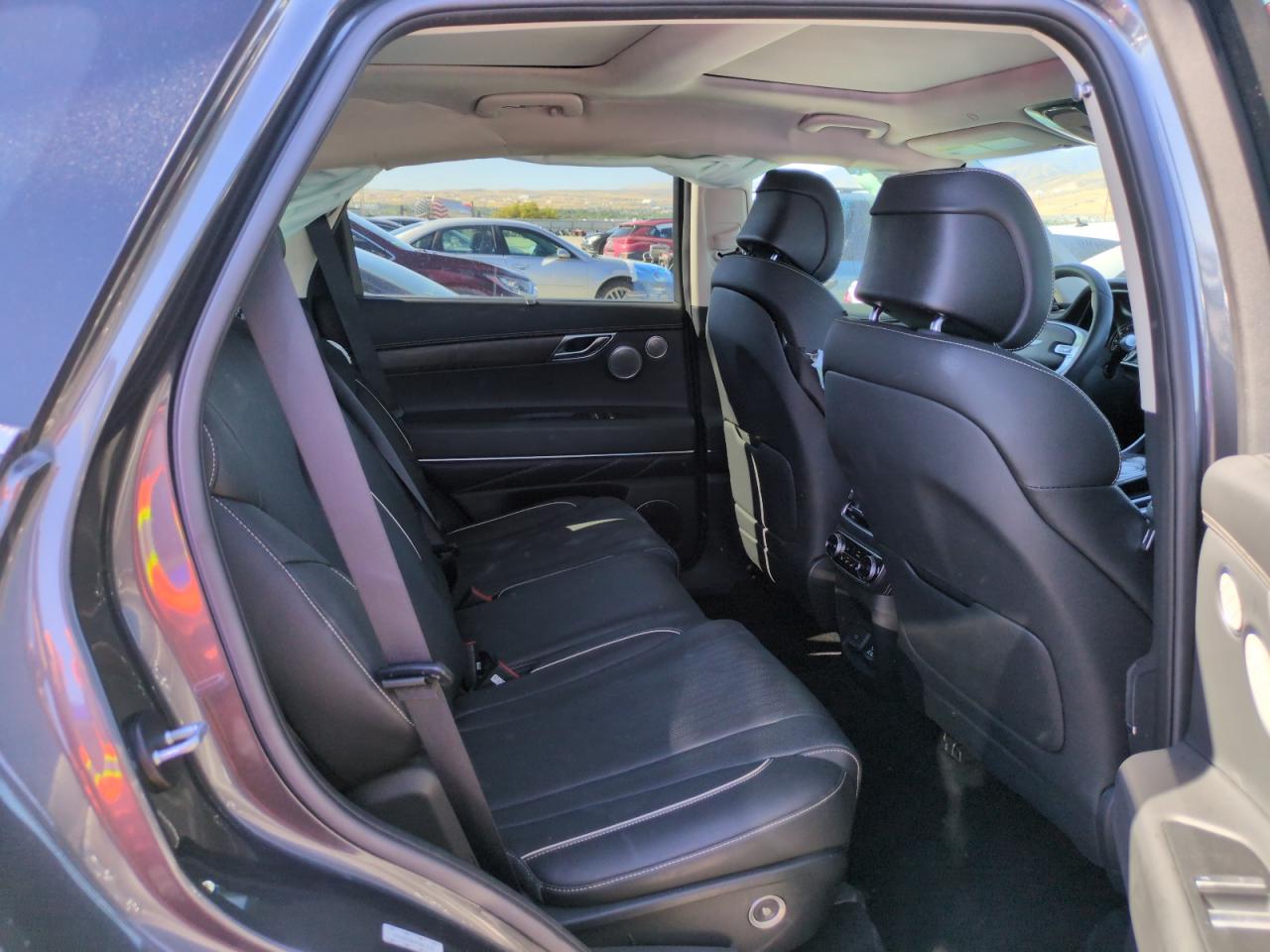 2021 Genesis Gv80 Base VIN: KMUHBDSB2MU061218 Lot: 69150445