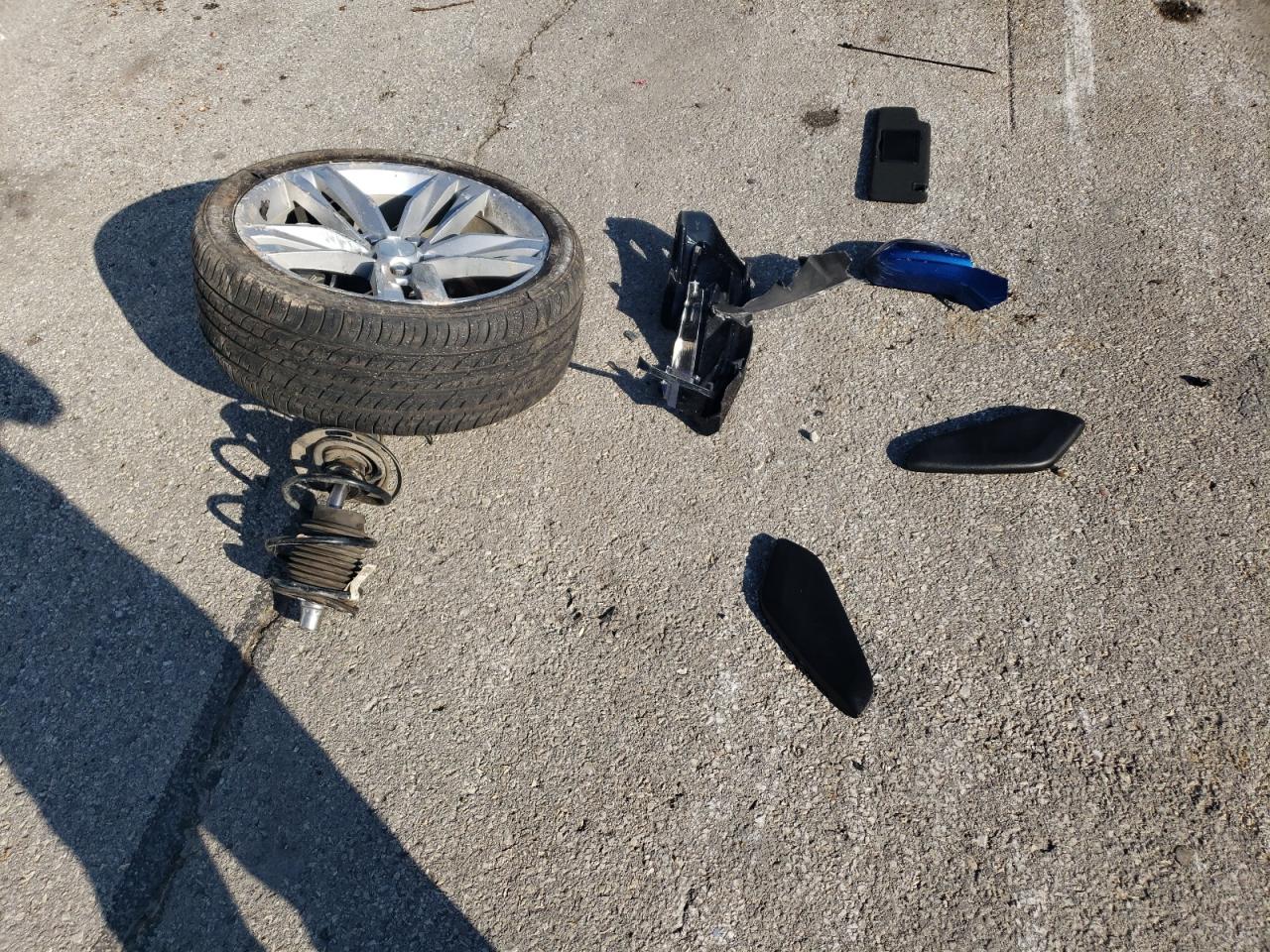 2017 Chevrolet Camaro Lt VIN: 1G1FB1RX2H0166812 Lot: 68653715