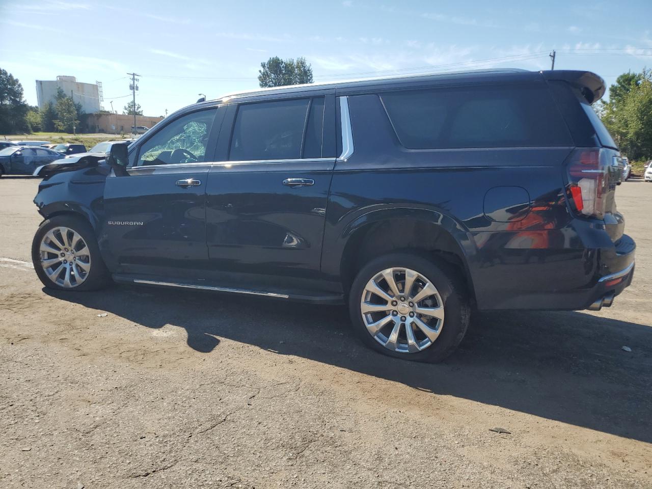 2023 Chevrolet Suburban K1500 Premier black null gas 1GNSKFKD1PR187056 photo #3