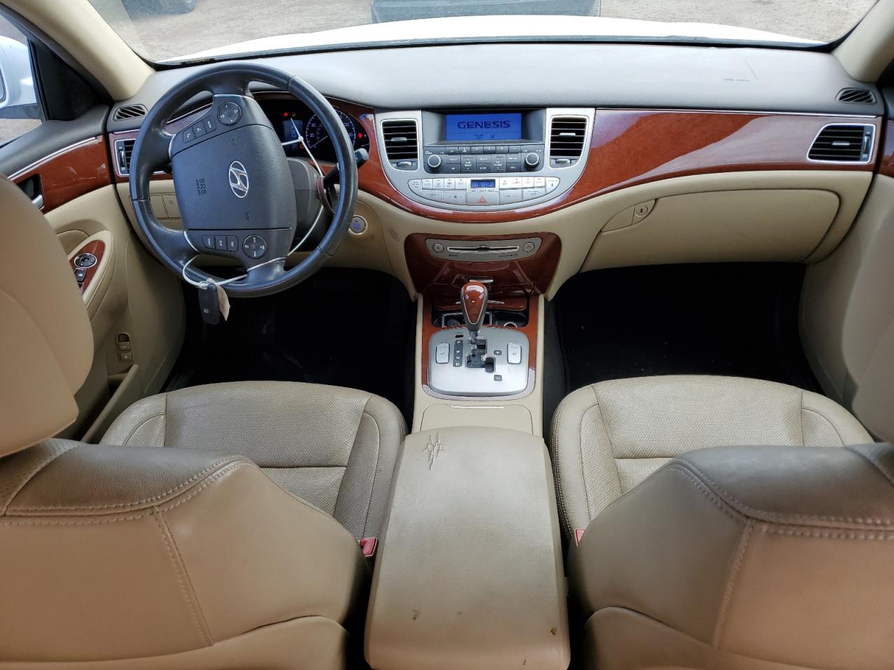 2013 Hyundai Genesis 3.8L VIN: KMHGC4DD5DU258535 Lot: 71126125