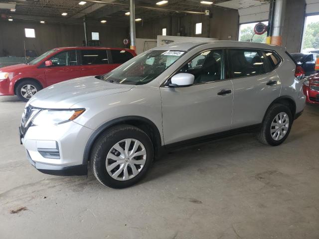  NISSAN ROGUE 2017 Srebrny