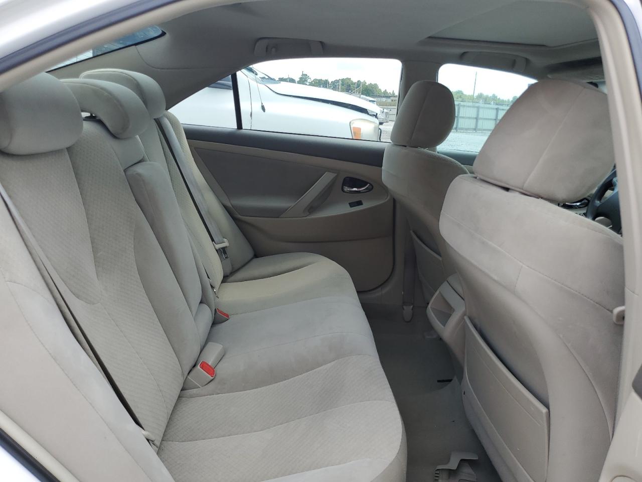 2007 Toyota Camry Ce VIN: 4T1BE46K77U670122 Lot: 70166935