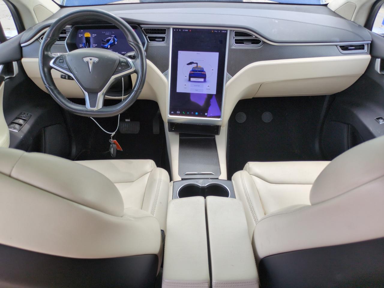 2018 Tesla Model X VIN: 5YJXCAE2XJF090976 Lot: 67480915