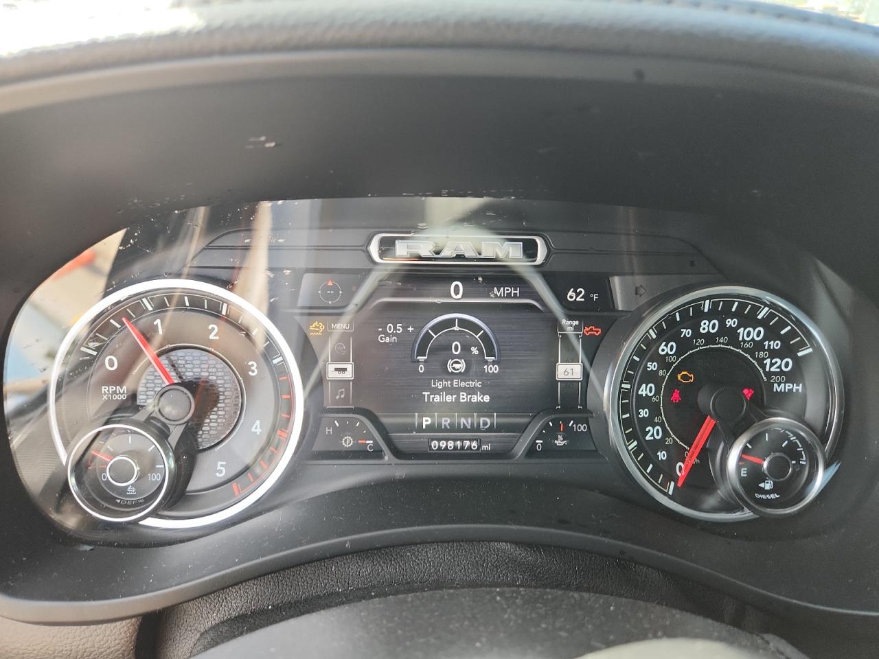 2019 Ram 2500 Laramie VIN: 3C6UR5NL0KG654705 Lot: 70408765