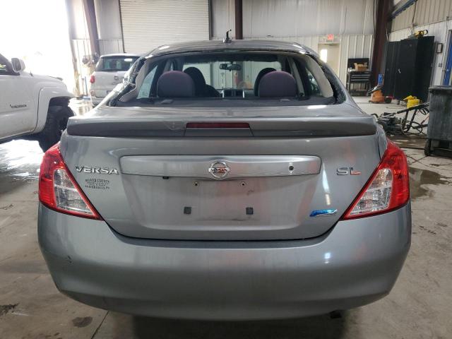 NISSAN VERSA 2013 Szary
