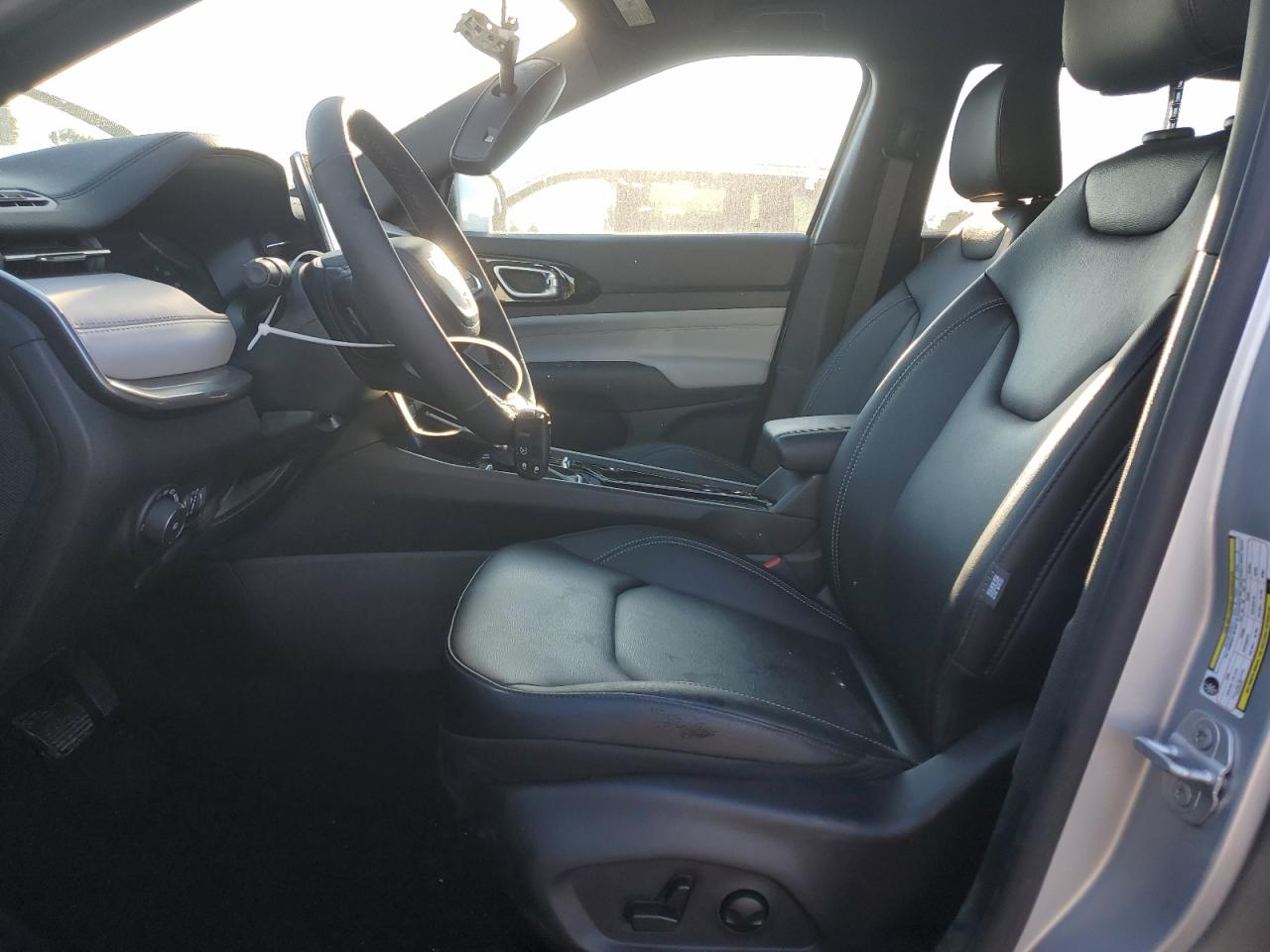 2025 Jeep Compass Limited VIN: 3C4NJDCN5ST560460 Lot: 69870595