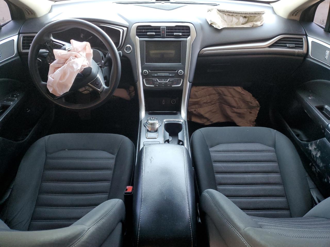 2018 Ford Fusion Se Hybrid VIN: 3FA6P0LU3JR204089 Lot: 70386365