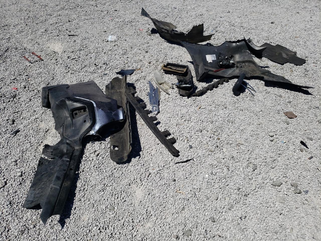 2018 Subaru Outback 2.5I Limited VIN: 4S4BSANC2J3220425 Lot: 67764665