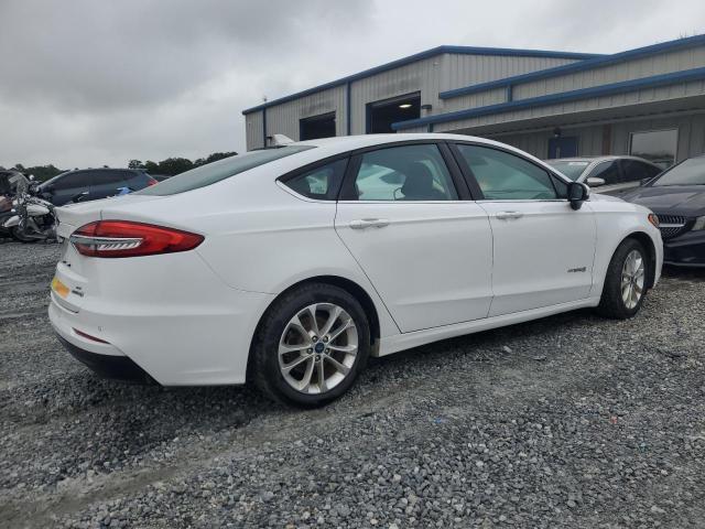  FORD FUSION 2019 Білий