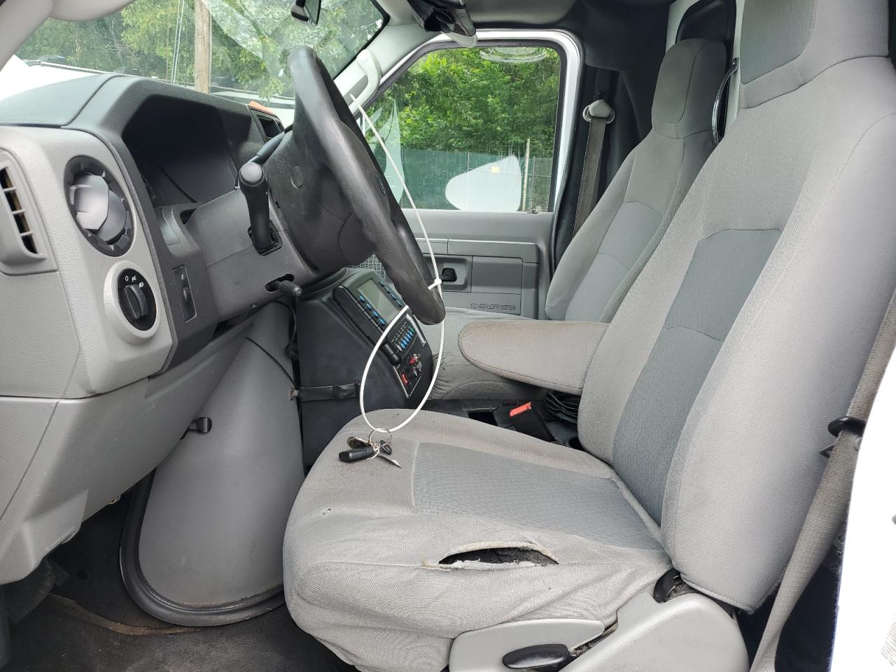 2017 Ford Econoline E350 Super Duty Cutaway Van VIN: 1FDWE3FS1HDC37893 Lot: 67583325