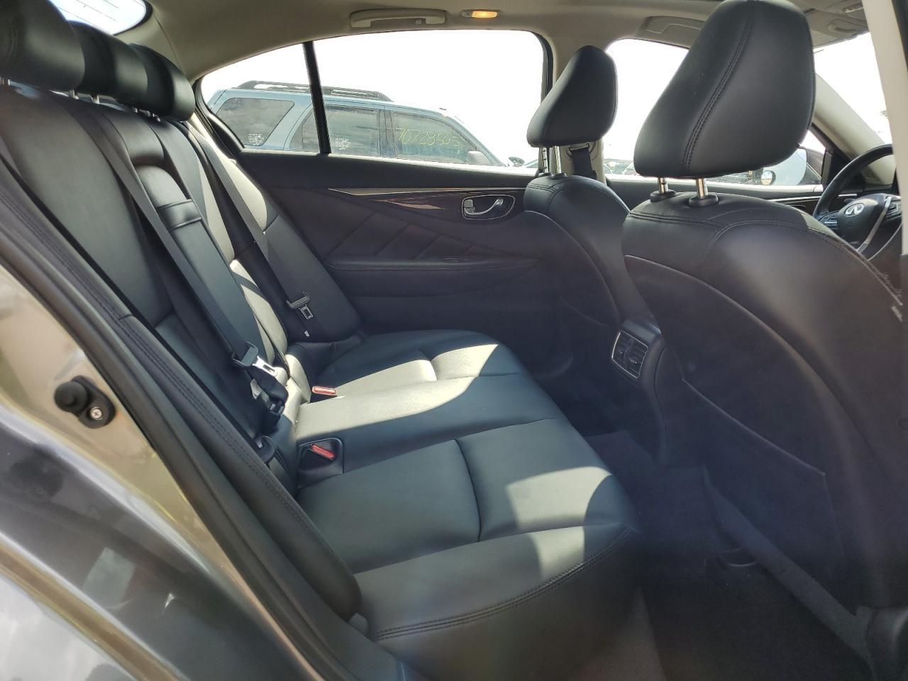 2019 Infiniti Q50 Luxe VIN: JN1EV7AR6KM550329 Lot: 70839775