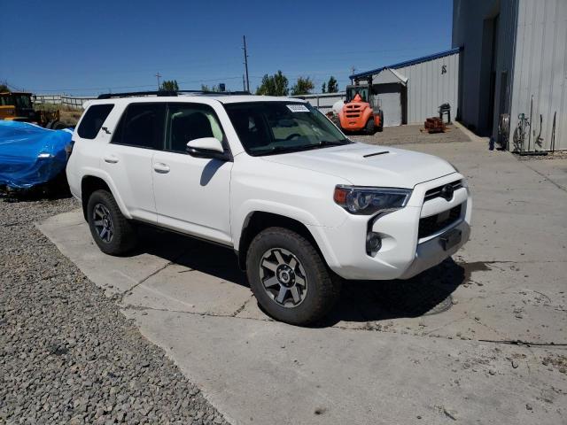  TOYOTA 4RUNNER SE 2023 Белы