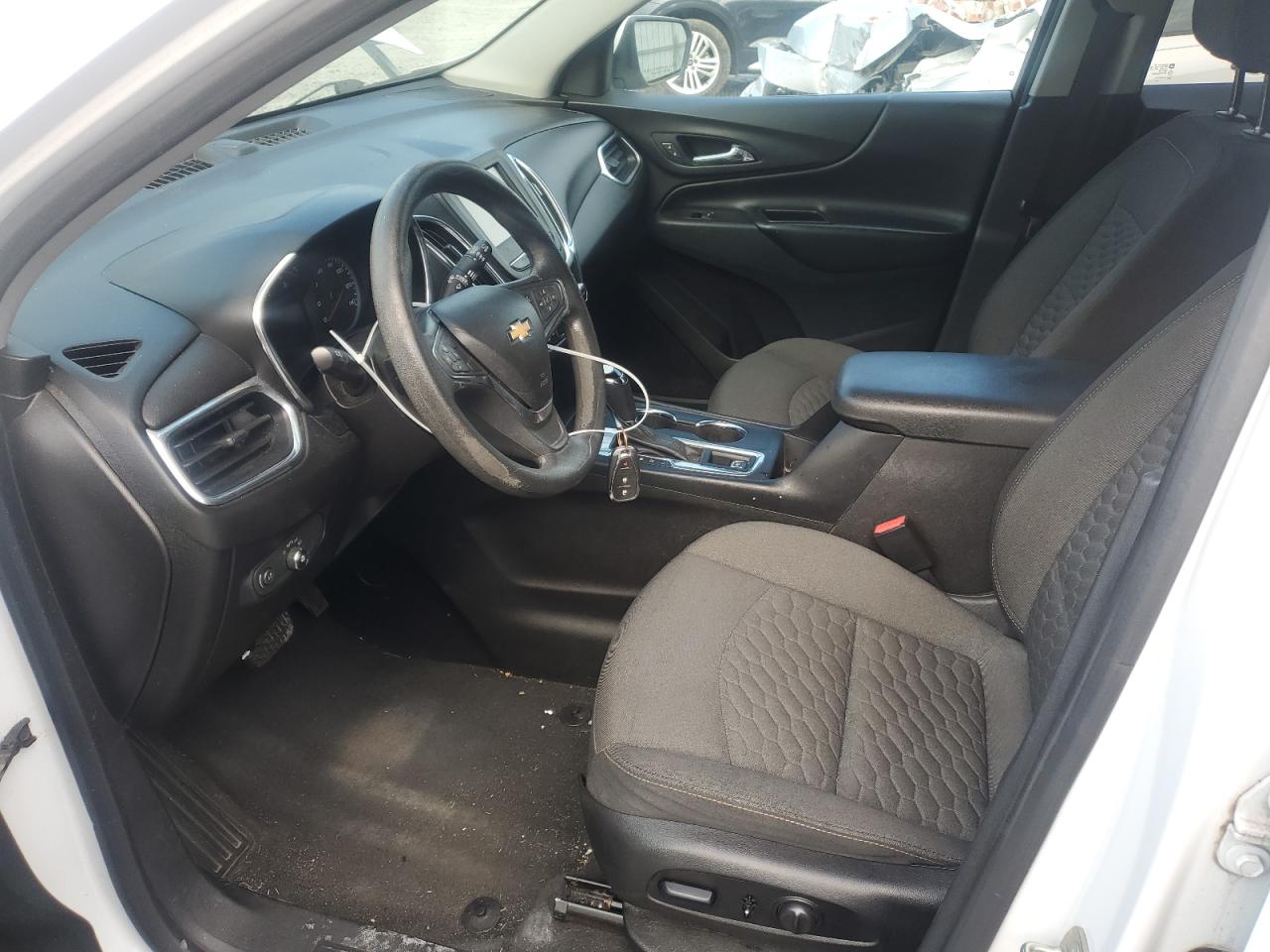 2018 Chevrolet Equinox Lt VIN: 2GNAXJEV1J6213551 Lot: 68836265