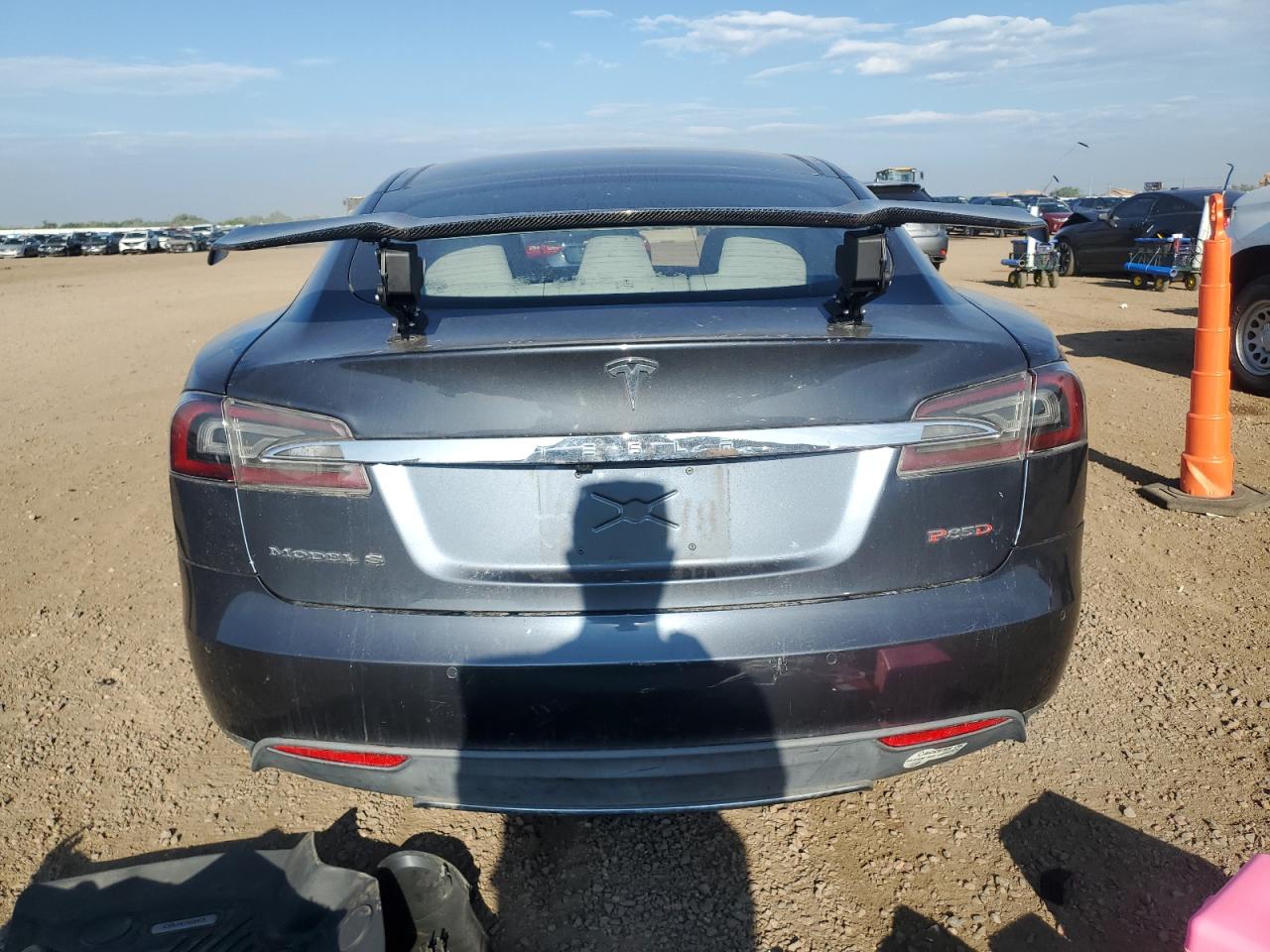 2014 Tesla Model S VIN: 5YJSA1H22EFP67973 Lot: 70574795