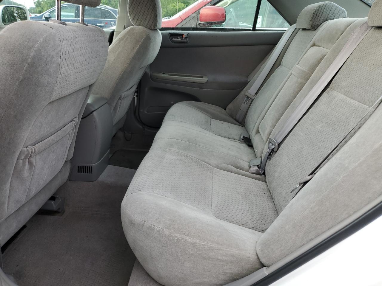 2004 Toyota Camry Le VIN: 4T1BE32KX4U369937 Lot: 68745685