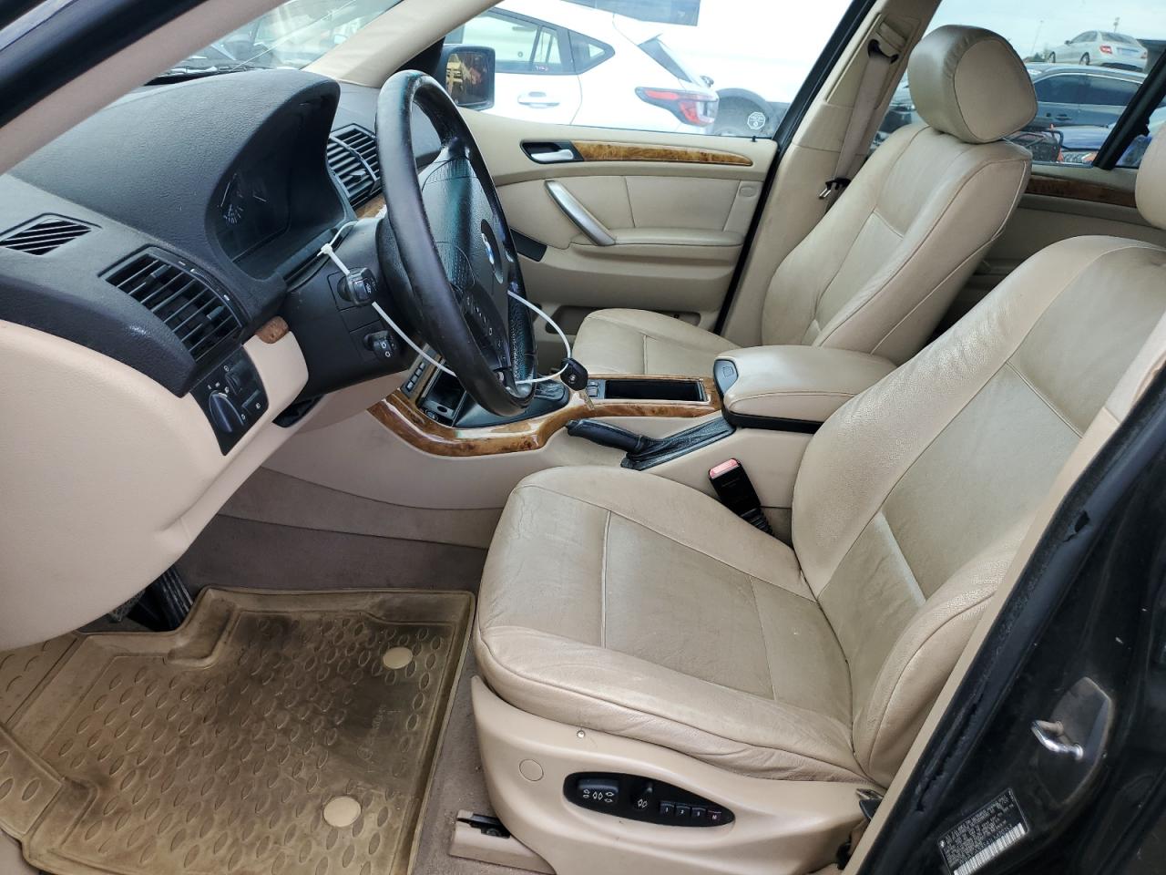 2001 BMW X5 3.0I VIN: WBAFA53541LM70153 Lot: 70289235