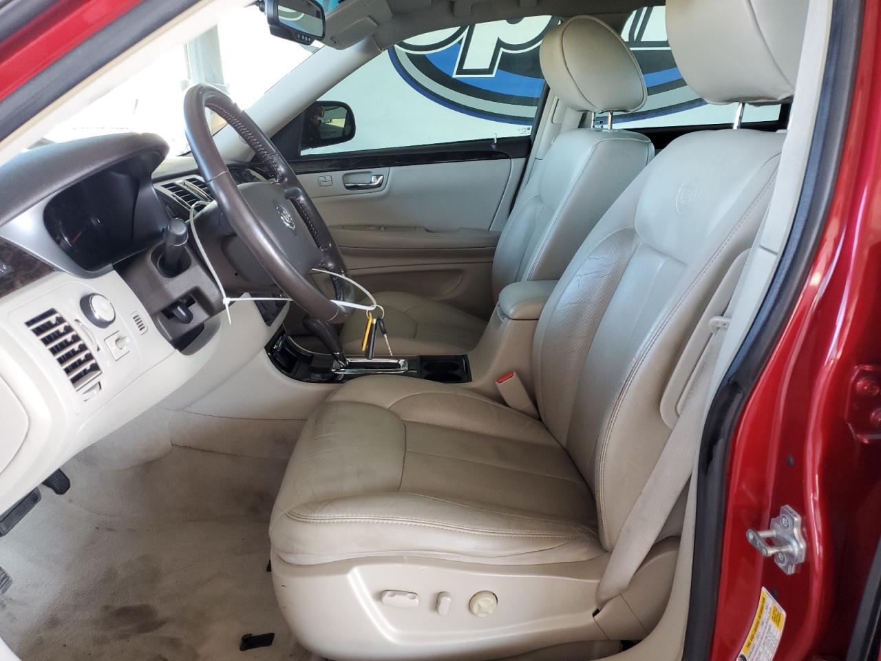 2011 Cadillac Dts Luxury Collection VIN: 1G6KD5E65BU150983 Lot: 71008105