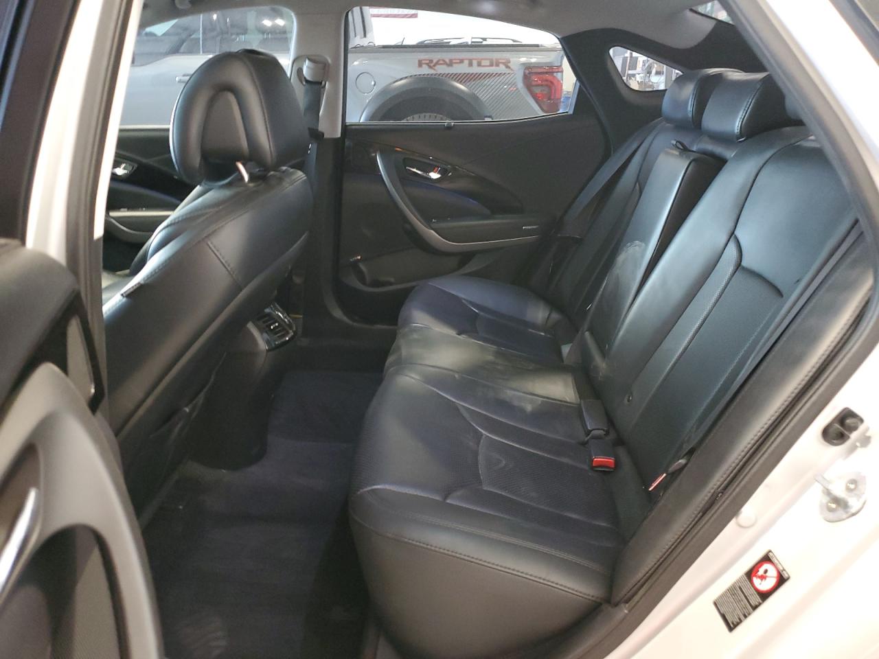 2016 Hyundai Azera Limited VIN: KMHFH4JG2GA550354 Lot: 69770345