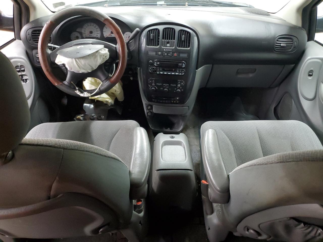 2005 Dodge Grand Caravan Sxt VIN: 2D4GP44L95R312758 Lot: 68420625