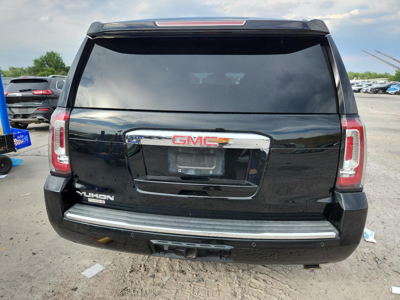 2017 GMC Yukon Denali VIN: 1GKS2CKJ5HR194515 Lot: 69248665