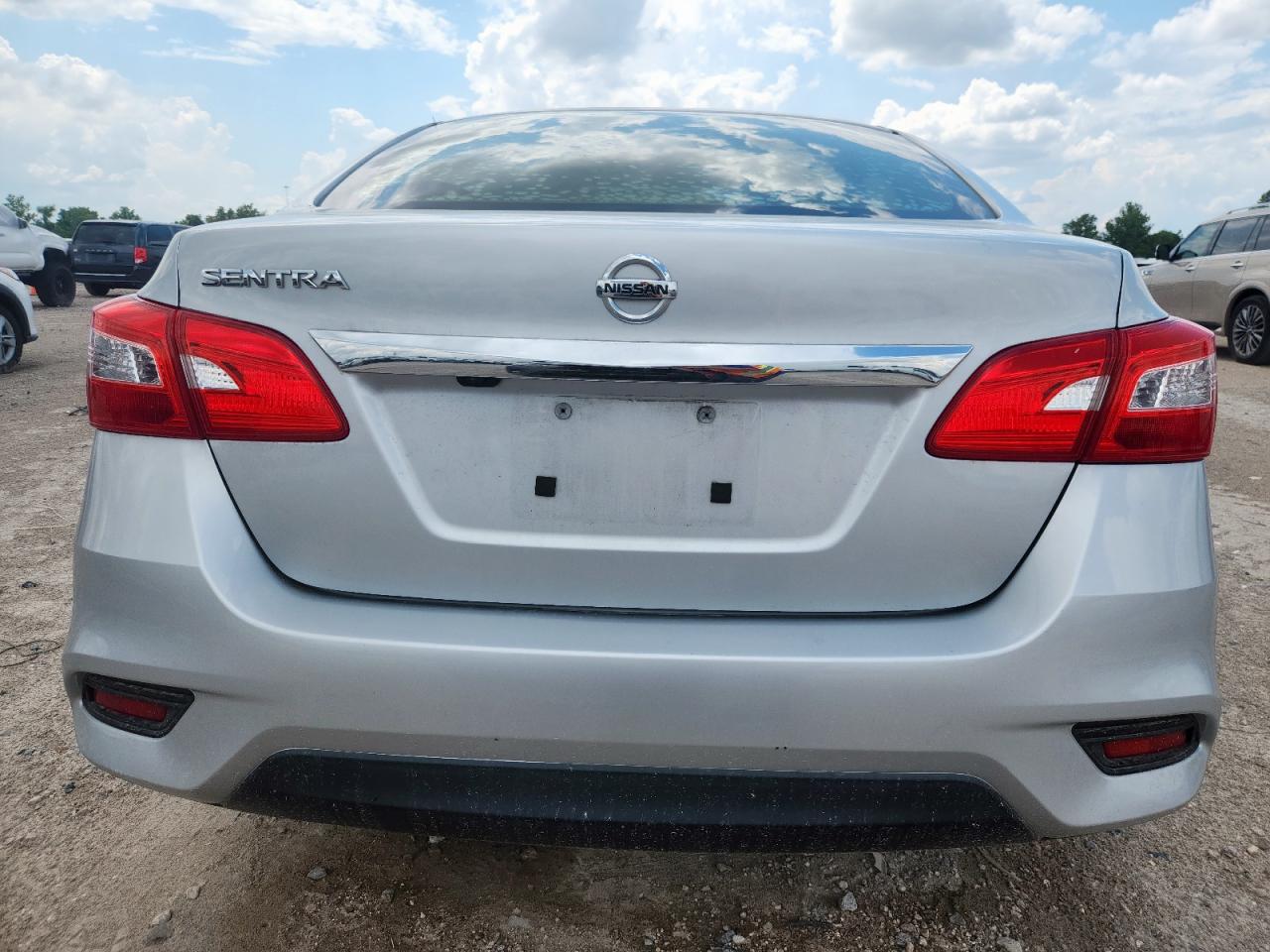 2018 Nissan Sentra S VIN: 3N1AB7AP2JY306386 Lot: 68582565