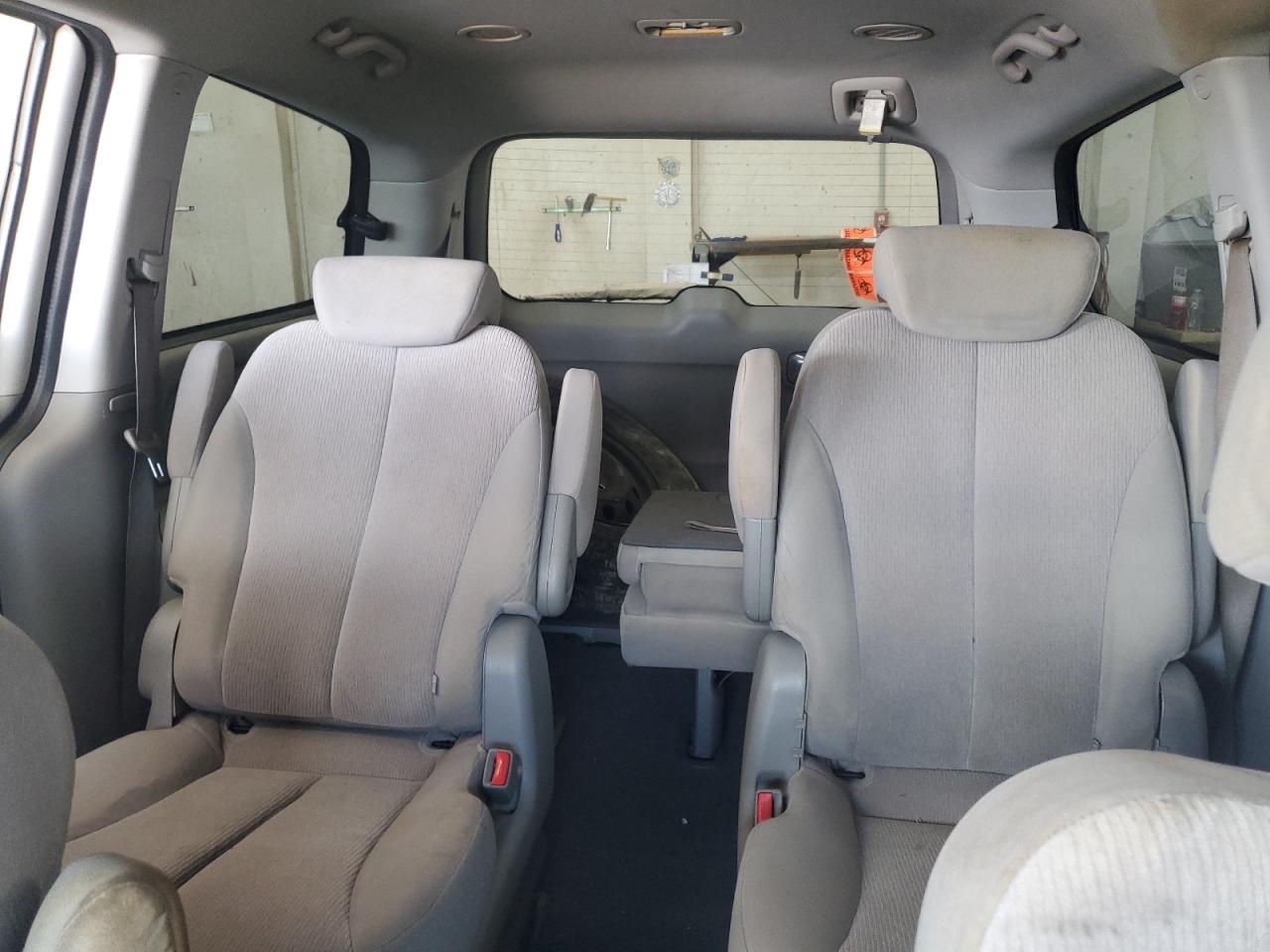 2009 Kia Sedona Ex VIN: KNDMB233196299506 Lot: 67801455