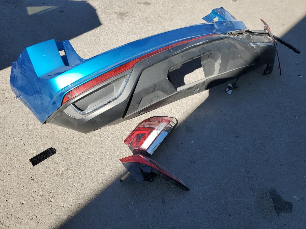 2024 Volkswagen Atlas Cross Sport Se VIN: 1V2KE2CA6RC247740 Lot: 68551875