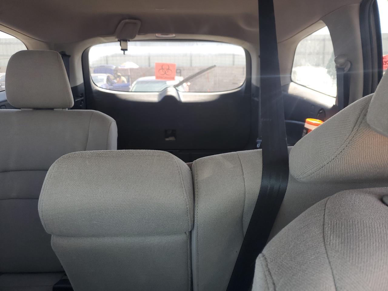 2018 Honda Pilot Lx VIN: 5FNYF6H14JB031076 Lot: 68305285