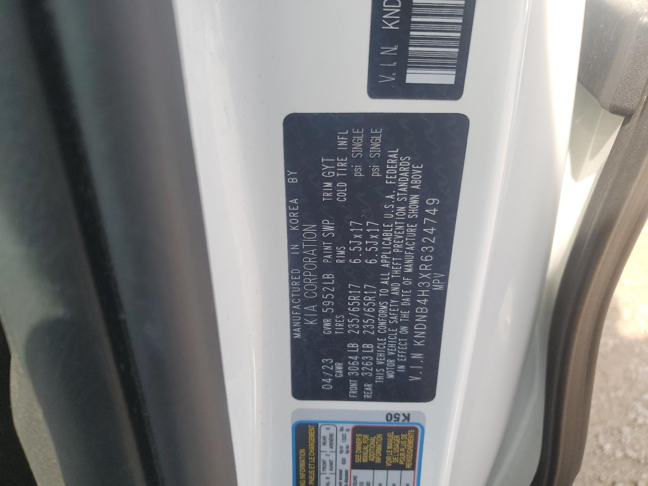 2024 Kia Carnival Lx VIN: KNDNB4H3XR6324749 Lot: 68010565