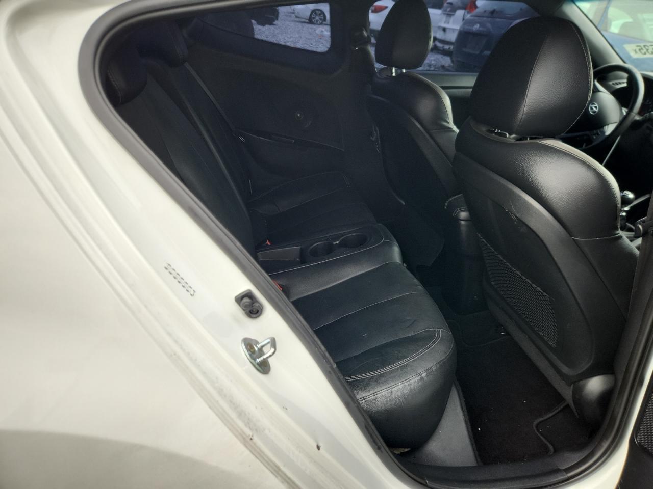 2016 Hyundai Veloster Turbo VIN: KMHTC6AEXGU285211 Lot: 70170535