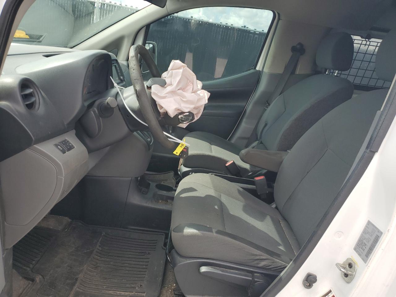 2017 Nissan Nv200 2.5S VIN: 3N6CM0KN0HK713833 Lot: 69919955