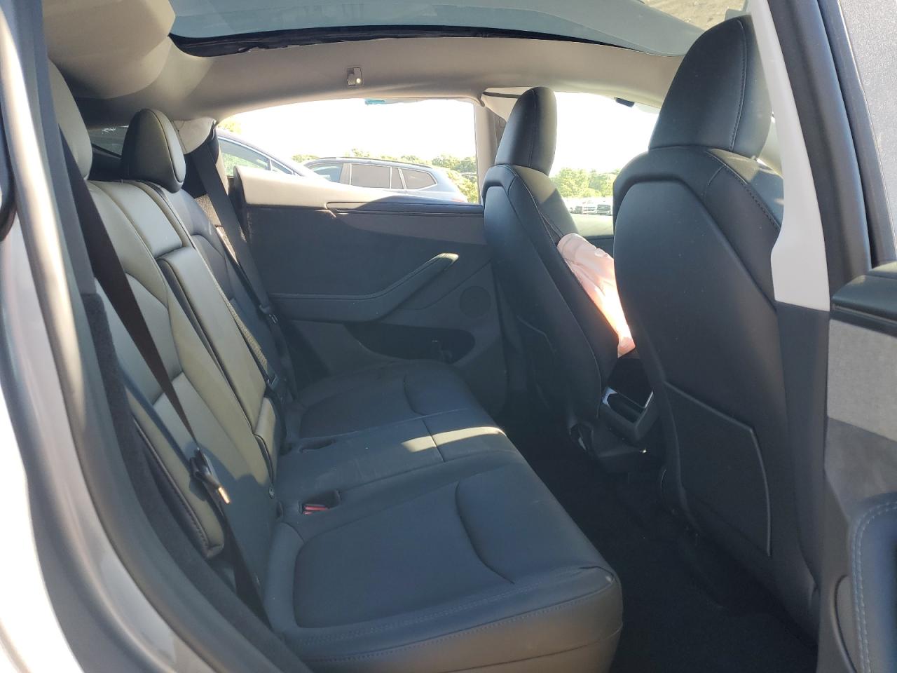 2026 Tesla Model Y VIN: 7SAYGDED0TA432854 Lot: 70314285