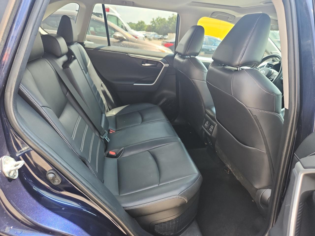 2020 Toyota Rav4 Limited VIN: 2T3DWRFV1LW047917 Lot: 68275775