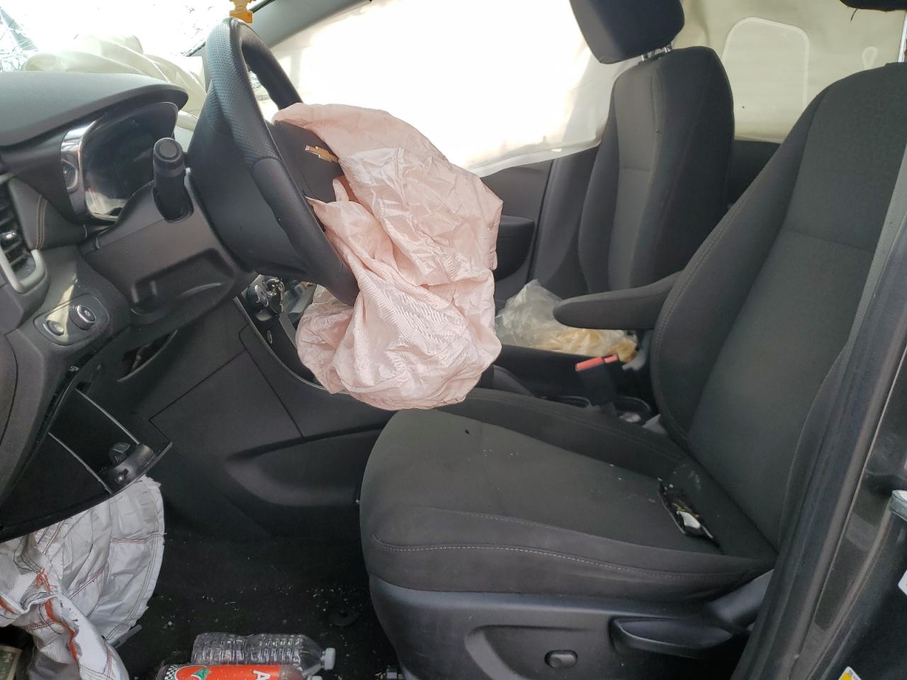 2019 Chevrolet Trax Ls VIN: 3GNCJKSB1KL233256 Lot: 69421755