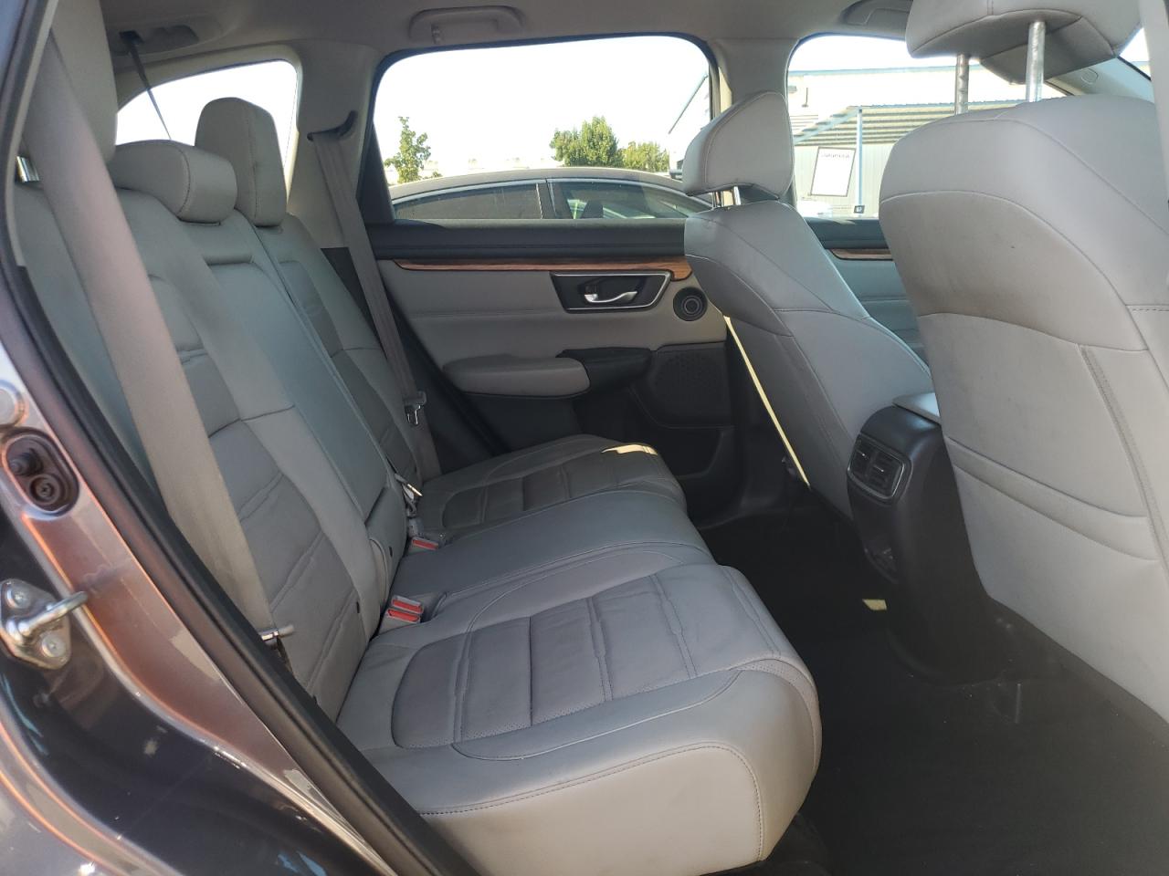 2017 Honda Cr-V Touring VIN: 2HKRW2H91HH610265 Lot: 68329765